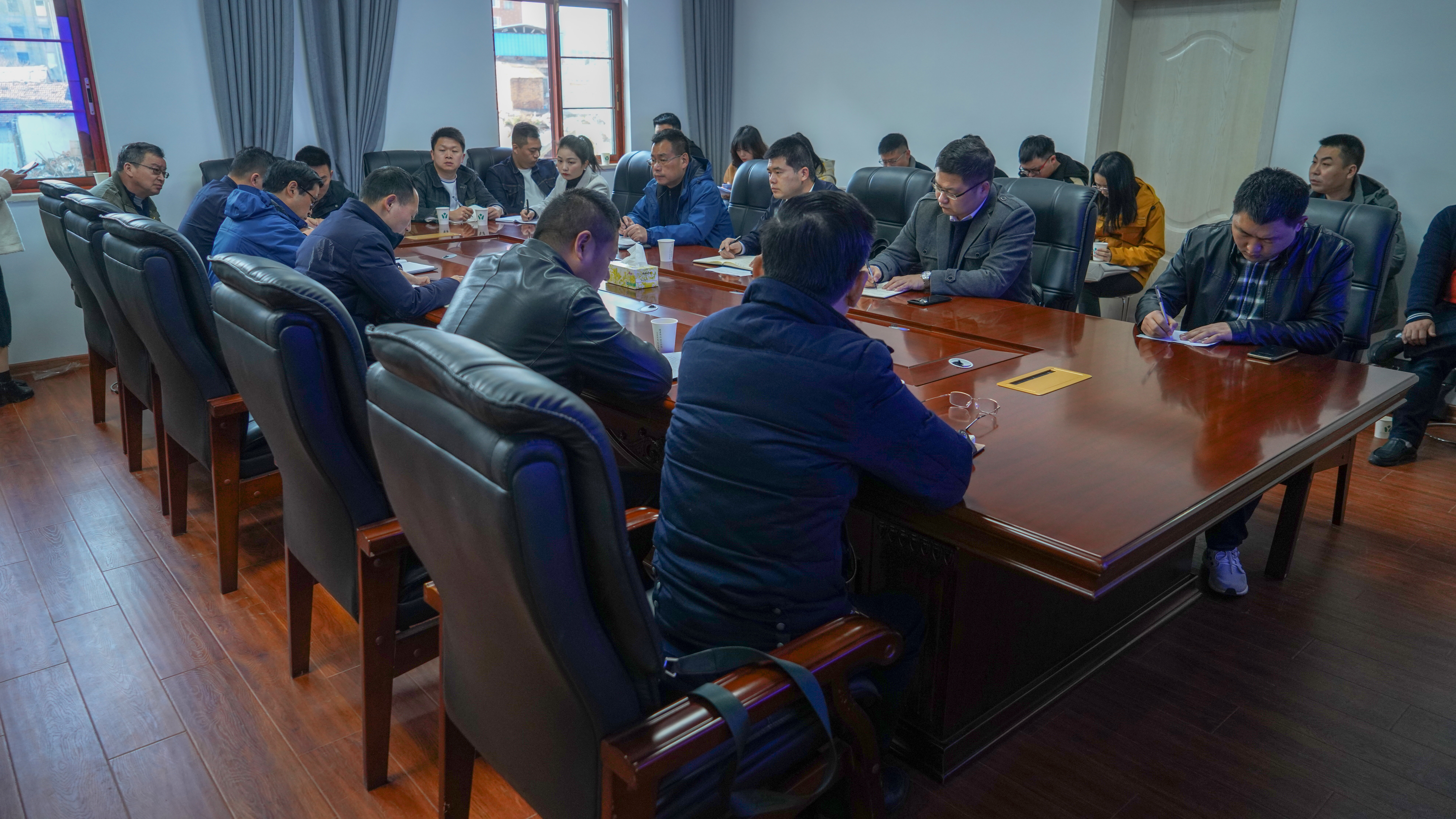 2.20洞庭南路复工复产大作战(2).jpg 2.20洞庭南路复工复产大作战(2).jpg